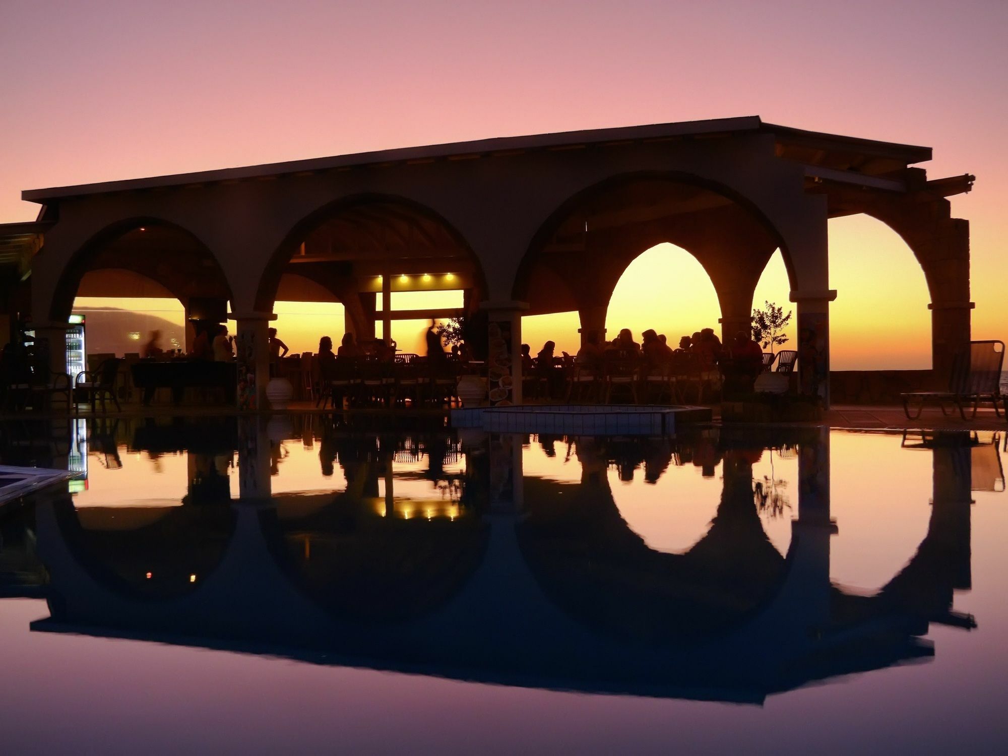 Pyrgos Beach Hotel Apartments Malia Exteriér fotografie